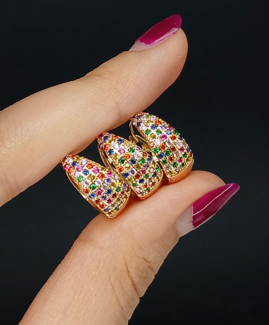 گوشواره دایره کوچک نگین رنگی دار مارک fashion (پست پیشتاز پس کرایه)