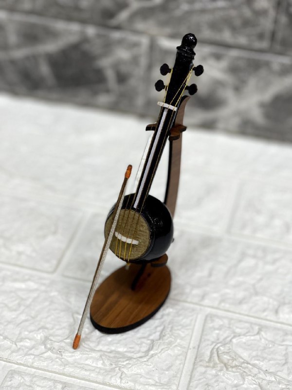 ساز کمانچه دکوری (پست پیشتاز پس کرایه)