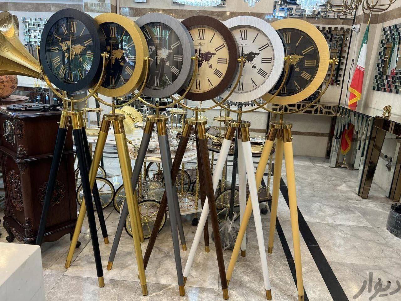 ساعت سه پایه ایستاده ورسانا (پست پیشتاز پس کرایه)