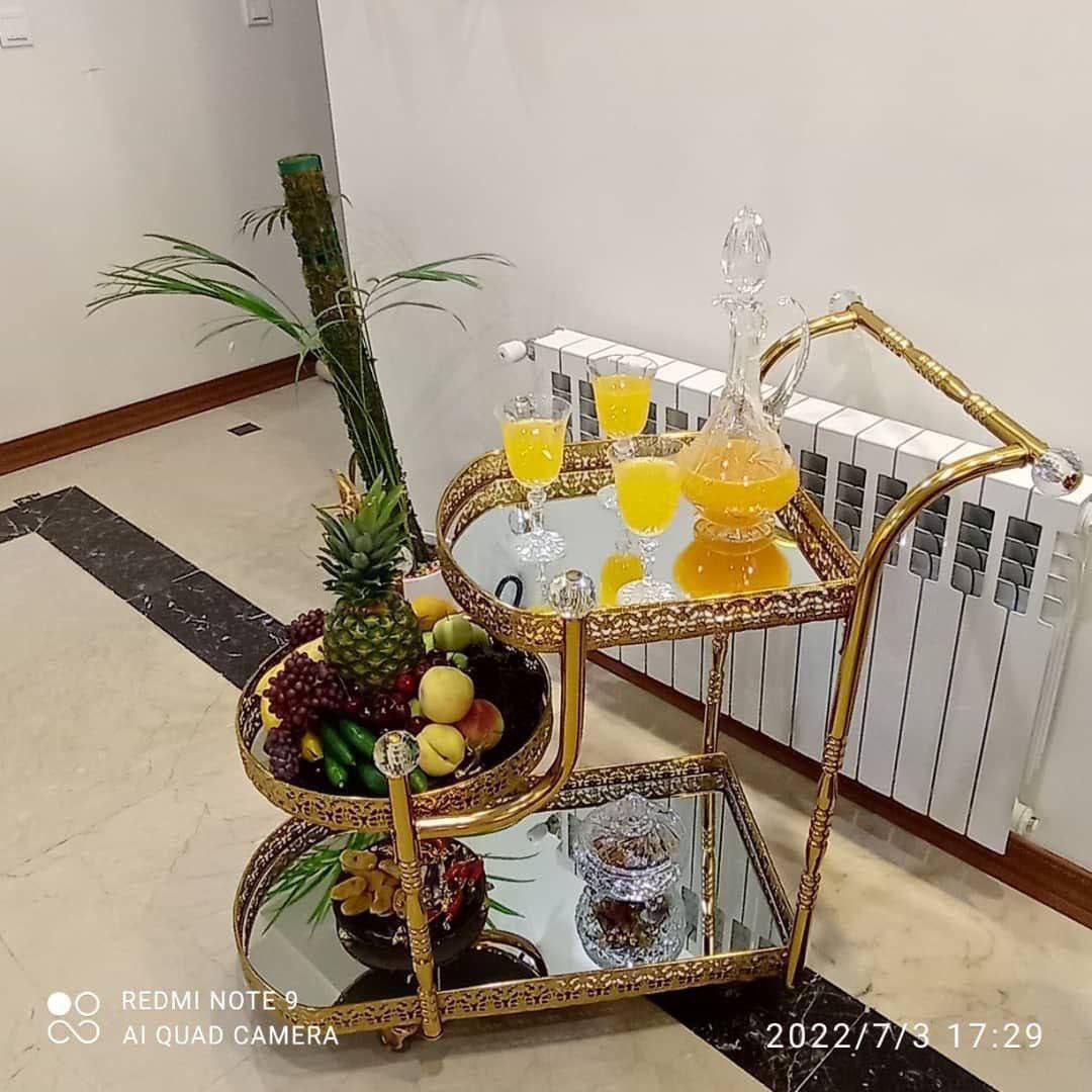 میز بار فلزی (پست پیشتاز پس کرایه)