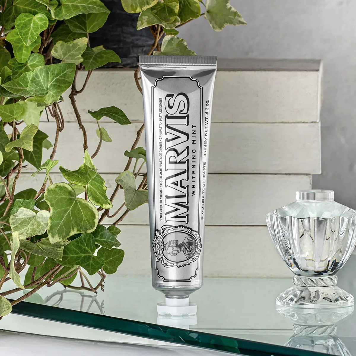 خمیر دندان سفید کننده مارویسMARVIS  (85ML) مناسب افراد عادی