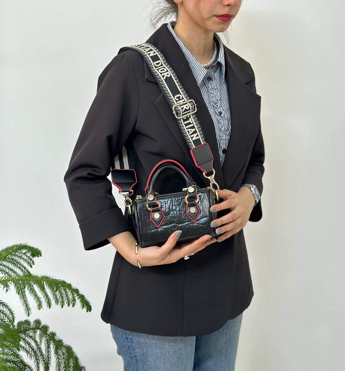کیف پاسپورتی دخترانه dior کد 508