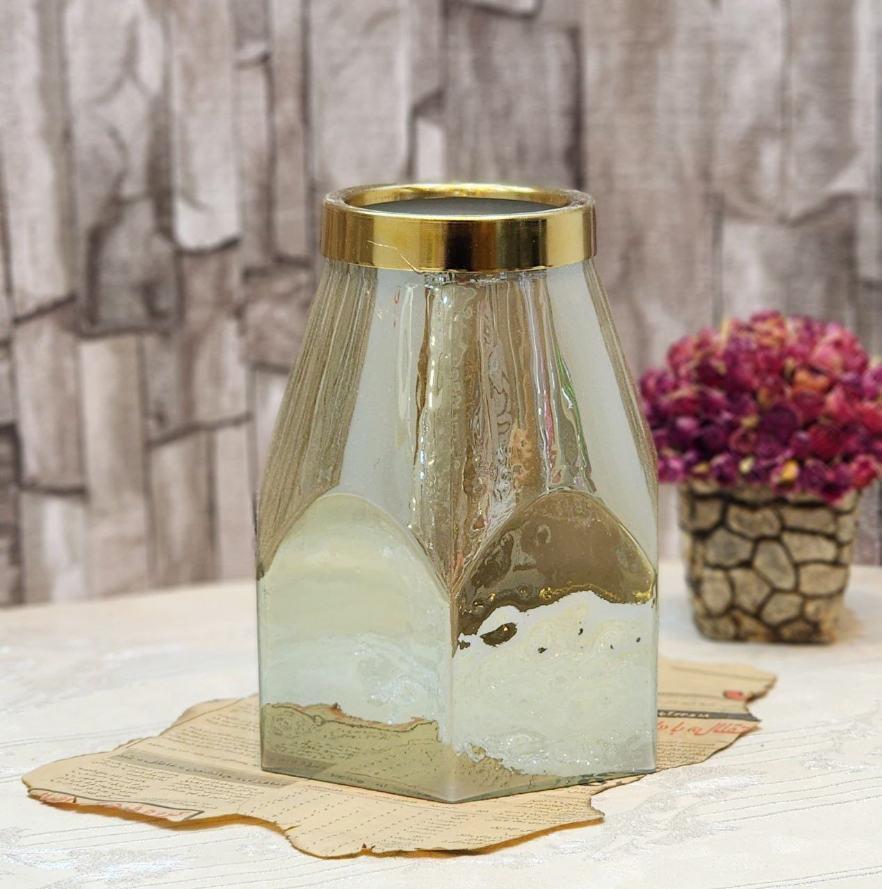 گلدان شیشه ای شقایق کوچک اطلس (پست پیشتاز پس کرایه)