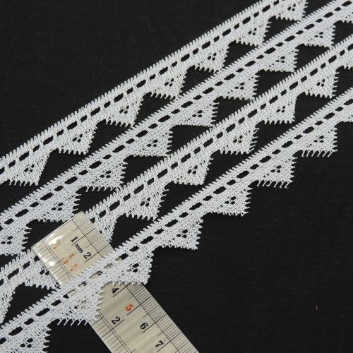 نوار گیپور مژه‌دار مثلث 2 سانتی1475(بسته 14 یاردی) 13