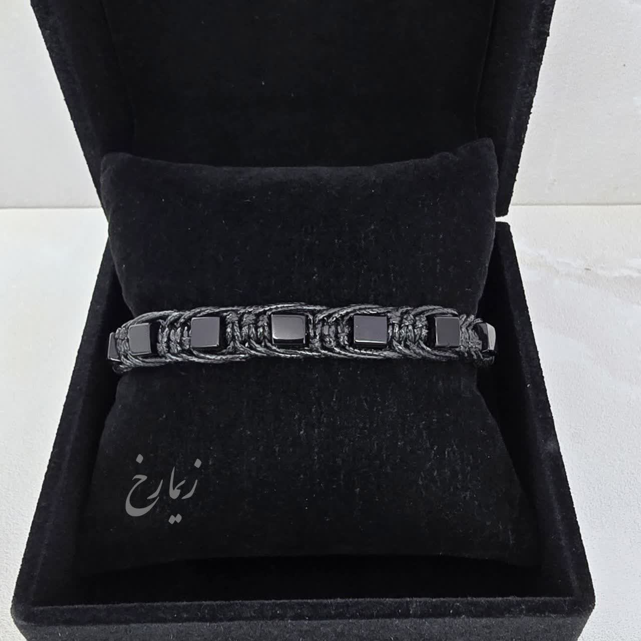 دستبند اونیکس مکعبی