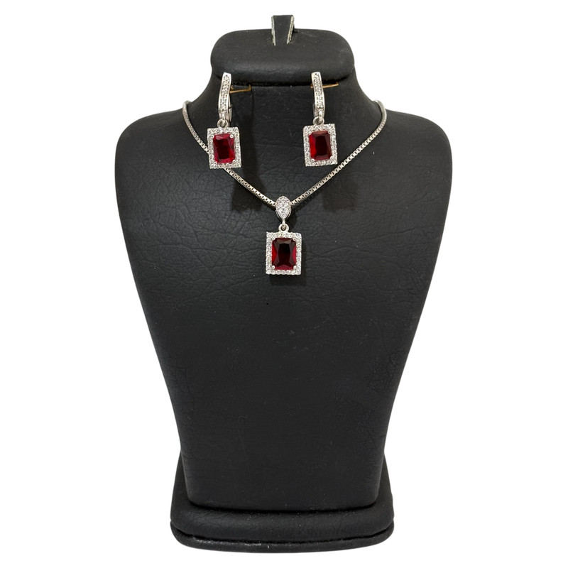 نیم ست نقره زنانه مدل یاقوت مربعی 0040