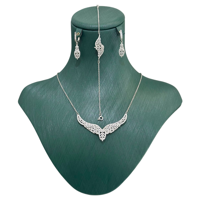 نیم ست نقره زنانه سیلور شهر
مدل پریچهر کد 00168