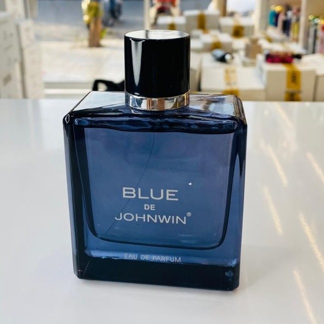 ادکلن بلو شنل جانوین 100 میل ( خرید عمده و تکی عطر و ادکلن جزیره چی )