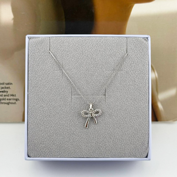 گردنبند پاپیون ژوپینگ کد 1044