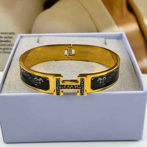 دستبند هرمس یوز پلنگ مشکی طلایی