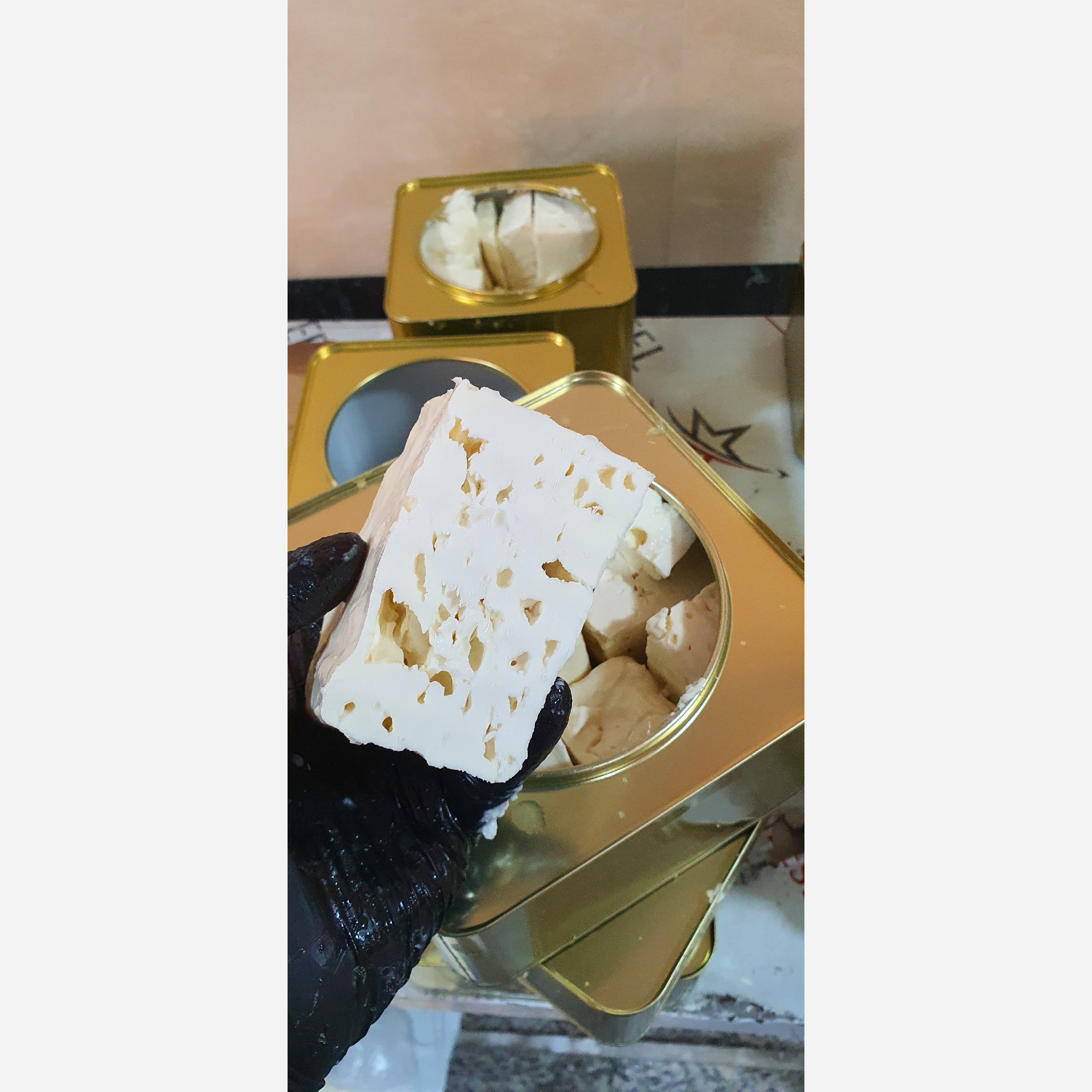 پنیر لیقوان گوسفندی حلب 2کیلویی صادراتی