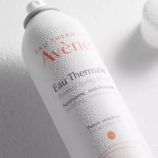 اسپری آب طراوت بخش و تسکین دهنده اون اسپرینگ واتر 300 میل Avene