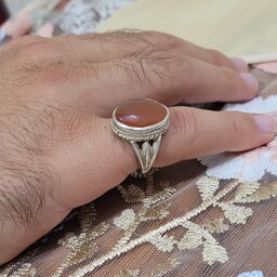 انگشتر نقره مردانه با سنگ عقیق یمن خوش طبع 