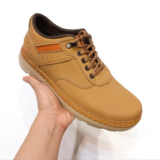 کفش مردانه  دوردوخت مارک انتخاب(ارسال رایگان) رویه چرم صنعتی زیره پیو سایز 40تا44 رنگ بندی متنوع