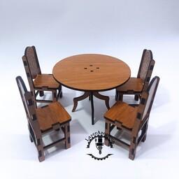 ماکت میز وصندلی ناهارخوری چوبی 