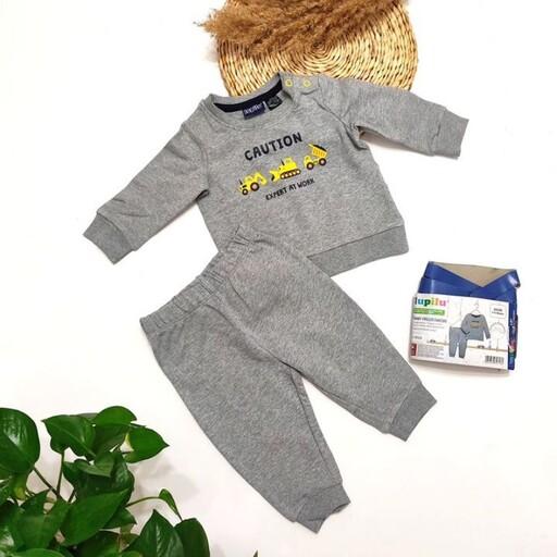 بلوز و شلوار نوزادی پسرانه دورس طرح ماشین 2 تا 6 ماه برند لوپیلو آلمان پوشاک کودک نیکا(ارسال رایگان)