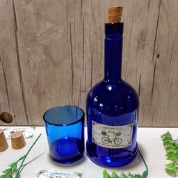 بطری ولیوان  نیکتا آبی کبالتی دست ساز دو پوست با حجم یک لیتر تمام  تهیه و تولید شده از بهترین مواد بلور سازی 