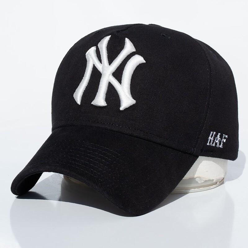 کلاه بیسبالی رنگ مشکی گلدوزی نیویورک یانکیز  محصول هاف کپ 