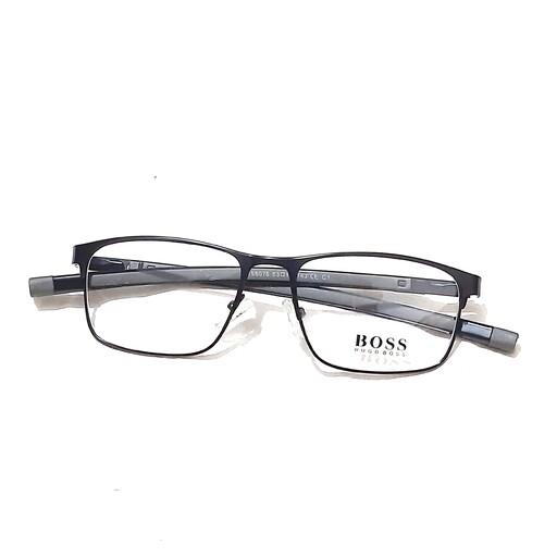 عینک طبی با کیفیت بالا عینک مگنتی با قابلیت ساخت انواع عدسی طبی نمره دار عینک بند دار  مناسب آقایان و بانوان 