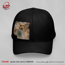 کلاه کپ هنری زنانه با طرح با تو ای راهزن دل چه سفرها دارم برند چام 2540