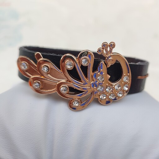 دستبند زنانه دخترانه چرم طبیعی دست ساز و دست دوز بسیار شیک و زیبا ارسال رایگان    