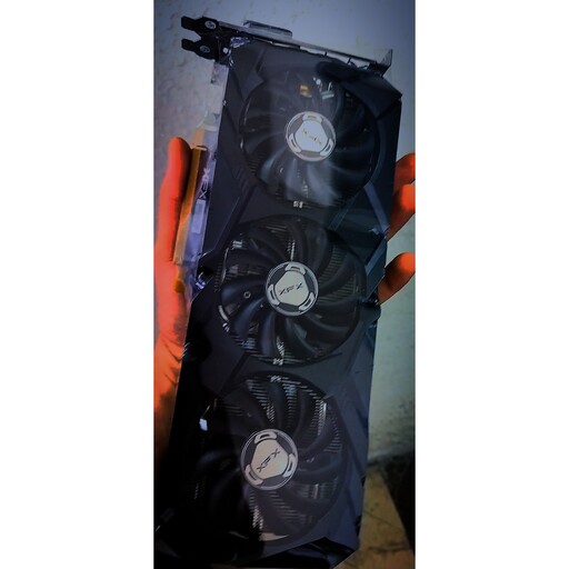 کارت گرافیک rx590 سه فن شرکت xfx بدون جعبه و ماین نشده با تست 