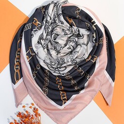  روسری نخی پاییزه برند برشکا قواره 130 طرح زنجیر چاپ خیس رنگ صورتی(ارسال رایگان)