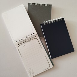 دفتر یادداشت جلد طلقی ضخیم رنگی ساده صفحات حاشیه دار 