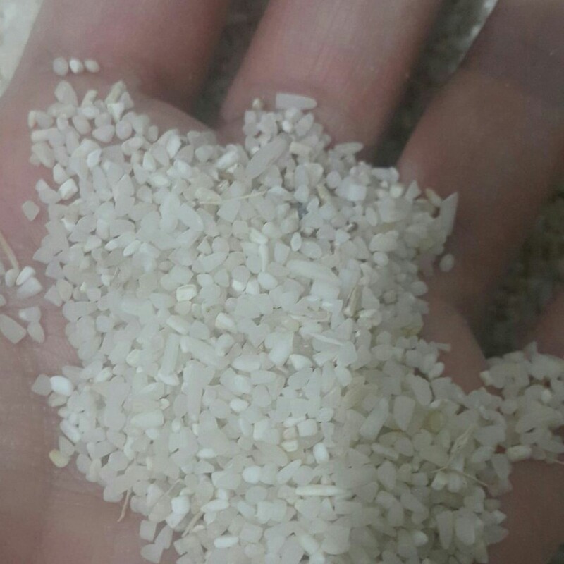 برنج نیم دانه طارم هاشمی اصیل عطری مازندران 5کیلویی.