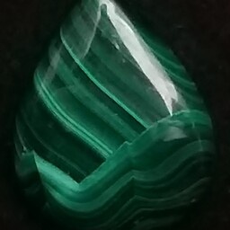 سنگ مالاکیت سبز  به شکل اشک       m41  