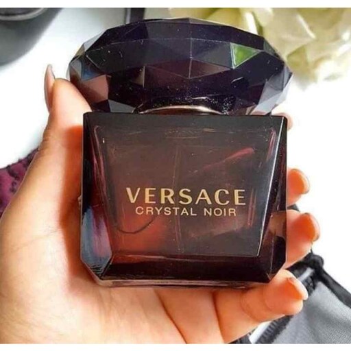 ادکلن زنانه سفارش اروپا ورساچه کریستال نویر Versace Crystal Noir