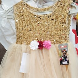 لباس عروس دخترانه در دو رنگ بژ طلایی و سفید مناسب 1تا7سال پیراهن مجلسی دخترانه