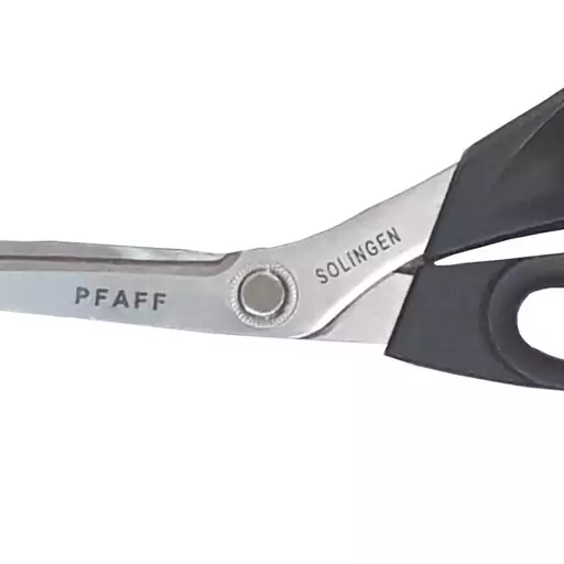 قیچی خیاطی زولینگن مدل Pfaff سایز متوسط (8 اینچ فاف) با تیغه فلزی و دسته پلاستیکی بسیار  راحت