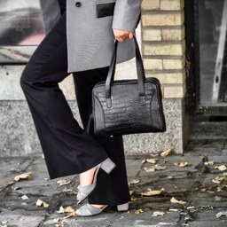 کیف دوشی چرم طبیعی برند آرباس مدل پاناز پلاس