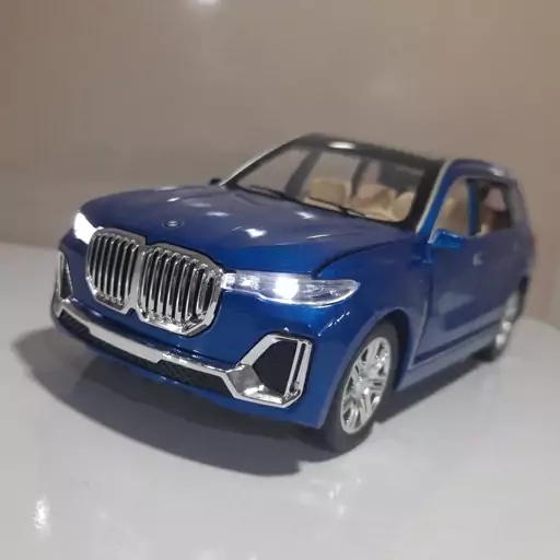 اسباب بازی ماکت ماشین فلزی بی ام و (BMW x7)  دودزا