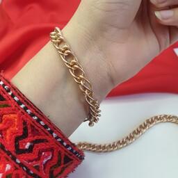 دستبند زنانه ژوپینگ طرح طلا مدل زنجیری رنگ ثابت طول 19 سانت ابکاری طلا بسته بندی کادویی 