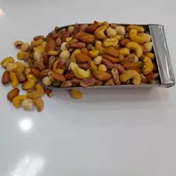 آجیل چهار مغز شور لوکس(1000گرمی)