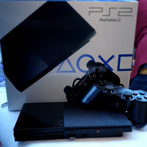 پلی استیشن PlayStation  2 دو دسته همراه با فلش 32 گیگ پر از بازی  با گارانتی ، دیسک خور و فلش خور ، ارسال رایگان 