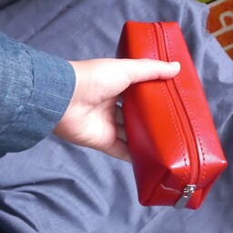 کیف لوازم آرایش چرم طبیعی-کیف لوازم آرایش-چرم طبیعی دست دوز-کیف لوازم شخصی چرم-کیف لوازم سفر-