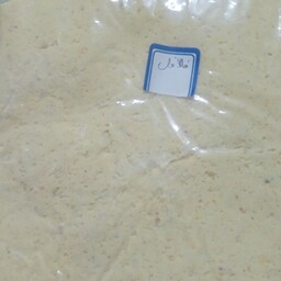 خمیر فلافل تهیه شده از  نخود و پیاز و سیر تمیز وکاملا بهداشتی در بسته های نیم کیلویی 