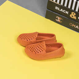 کفش ساحلی پسرانه مدل کالج کد 351440 رنگ نارنجی 23 تا 25