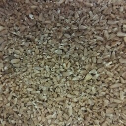 پرنج یا پارنج دانه ای شبیه برنج که توسط ارامنه به خطه فریدن استان اصفهان آورده وکشت شده برخلاف برنج طبع گرم داره