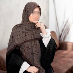 روسری مجلسی و خاص وارداتی برند سیا اسکارف طرح گوچی قهوه ای پاییزی