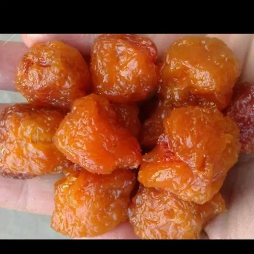 الو خورشتی خوش طعم (محصول نیشابور)