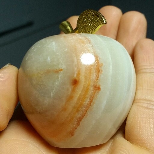کاروینگ سیب سنگ مرمر اصل و صد در صد طبیعی تراش دست بسیار زیبا و خاص کد 12231
