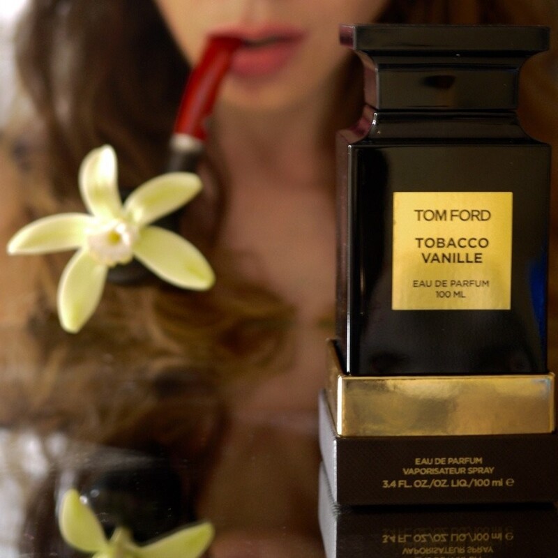 عطر ادکلن مشترک مردانه زنانه تام فورد توباکو وانیل (Tom ford Tobacco Vanille) گرمی