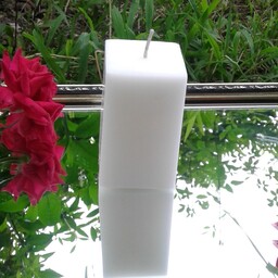 شمع مکعبی سفید- شمع ولنتاین هدیه- دکوری - تزیینی- رومیزی-شمع دست ساز