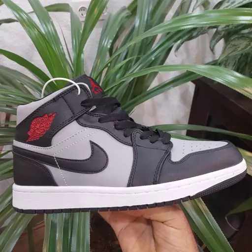 کتونی و کفش نایک جردن یک  مستر کوالیتی nike jordan 1 mid