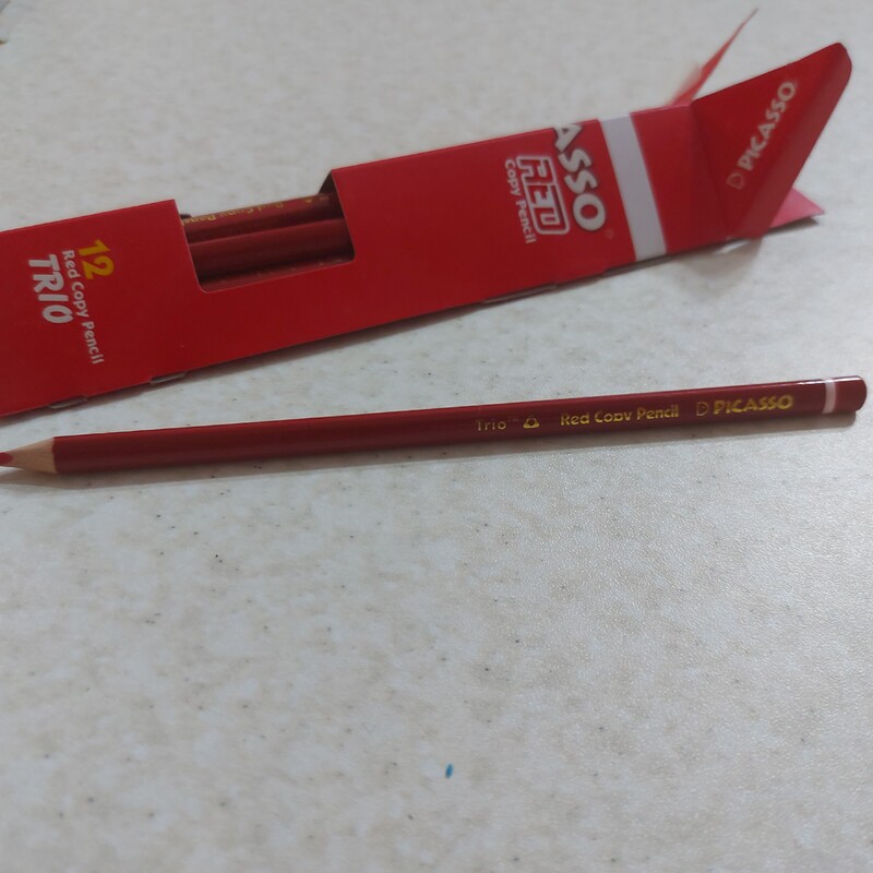 مداد قرمز پیکاسو سه گوش (یک عدد)