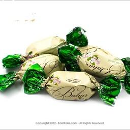 شکلات وانیلی کاراملی ترکمنستانی بهار  و نوروز با مغز ژله ای هاسار




شکلات وانیلی کاراملی بهار با مغز ژله ای هاسار
